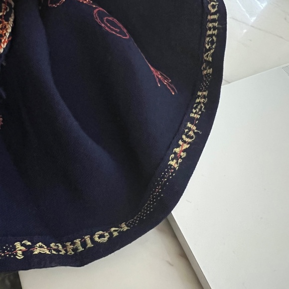 Vintage Caftan, Blue and Gold Tunic or Party Dress - Picture 12 of 14